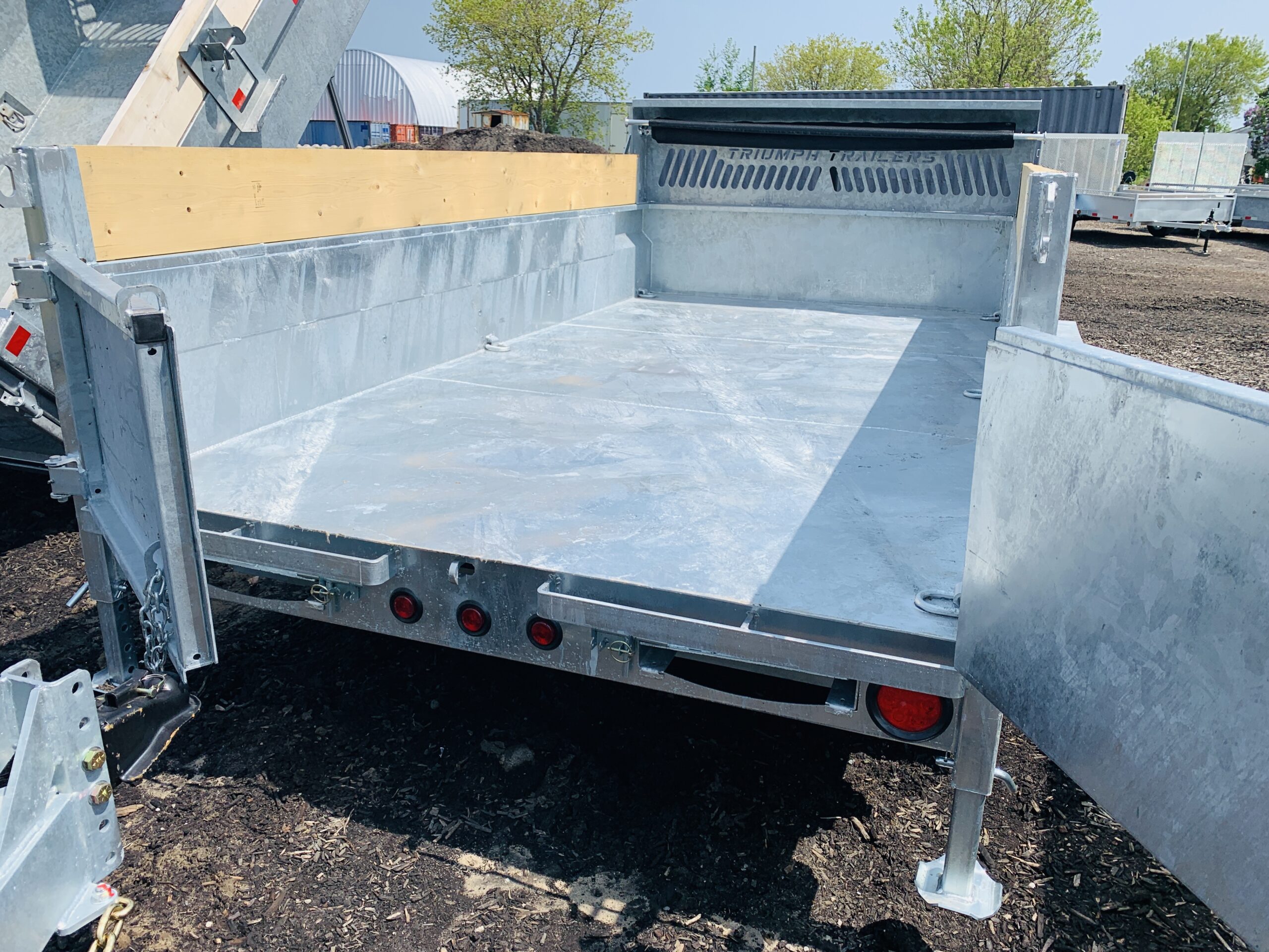 6X12 GALVANIZED DUMP TRAILER, ECO 5 TON - BEYOND TRAILER SALES